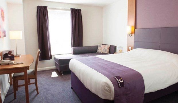 Premier Inn York North West エクステリア 写真